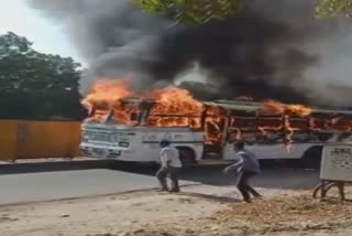 Bus parked in Jodhpur caught fire