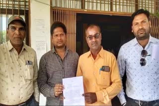 Gurur Nagar Panchayat Councilors met collector