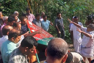 protest against bufferzone in erumeli kottayam  protest against bufferzone  bufferzone  ബഫർസോണിനെതിരെ പ്രതിഷേധം  ബഫർസോണിനെതിരെ എരുമേലിയിൽ വൻ പ്രതിഷേധം  എരുമേലിയിൽ പ്രതിഷേധം  ബഫർസോണിനെതിരെ ജനങ്ങൾ  ബഫർസോൺ ഭൂപടത്തിനെതിരെ പ്രതിഷേധം  ബഫർസോൺ ഭൂപടം  ഉപഗ്രഹ റിപ്പോർട്ട് ബഫർസോൺ  bufferzone map  strike against bufferzone