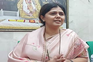 Pankaja Munde Praised Narendra Modi at Shirdi Said Youth Looked Up to Him with Respect