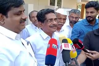 മുല്ലപ്പള്ളി രാമചന്ദ്രന്‍  Mullappally Ramachandran  Mullappally on congress reorganization  കോഴിക്കോട് ഇന്നത്തെ വാര്‍ത്ത  kozhikode todays news  കോൺഗ്രസ് പുനസംഘടന  കോൺഗ്രസ് പുനസംഘടനയെക്കുറിച്ച് മുല്ലപ്പള്ളി  അതൃപ്‌തിയുമായി മുല്ലപ്പള്ളി രാമചന്ദ്രന്‍