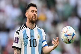 psg refuses lionel messi s request  psg  lionel messi  fifa world cup 2022  Parc des Princes  fifa world cup  ഖത്തര്‍ ലോകകപ്പ്  ഫിഫ ലോകകപ്പ് 2022  ലയണല്‍ മെസി  എമിലിയാനോ മാര്‍ട്ടിനെസ്  Emiliano Martinez  kylian mbappe  കിലിയന്‍ എംബാപ്പെ  പാര്‍ക്ക് ഡെസ് പ്രിന്‍സസ്  പിഎസ്‌ജി