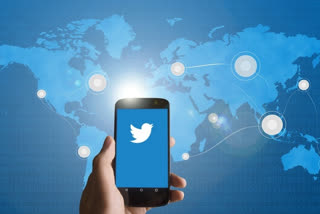 Twitter Blue users now get 'prioritised rankings in conversations'