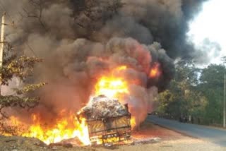 karnataka lorry burnt