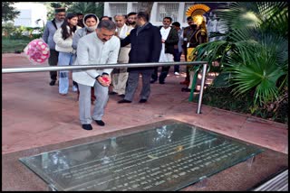 CM सुक्खू ने दिल्ली में इंदिरा गांधी को दी श्रद्धांजलि