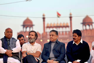 India faces China-Pakistan war threat, Rahul tells ex-servicemen