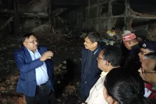 Minister Jogen Mohan visits Jorhat fire site