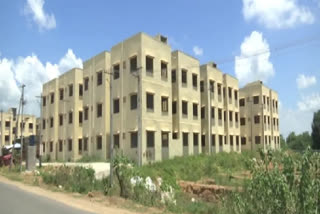 double bedroom houses