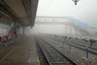 Three Trains canceled due to low visibility