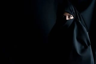حجاب نہ پہننے والی خواتین کو مشرقی ایران میں خدمات انجام دینے کی اجازت نہیں