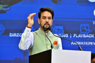 Anurag Thakur slams Rahul gandhi, says he is still living n 1962