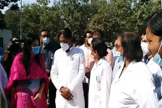 corona mock drill at gandhinagar civil hospital rushikesh patel minister of gujarat
