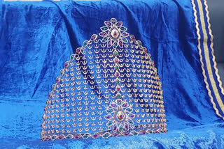 MH Sai Devotee from England donate Diamond crown to Shirdi Sai Baba