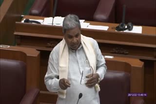 govt-should-leave-anti-farmer-policy-and-work-farmer-friendly-siddaramaiah