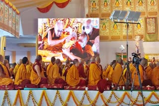 दलाई लामा ने किया बोधगया में बौद्ध अनुष्ठान
