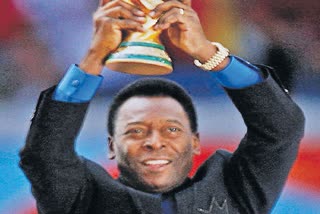 football player pele died