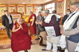 CM Nitish Met Dalai Lama
