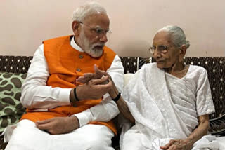 Prime Minister Narendra Modi with his mother Heeraben