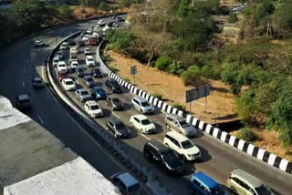 Traffic jam on Pune Mumbai Expressway
