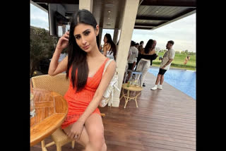 Mouni Roy