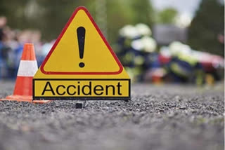 سڑک حادثہ میں پانچ افراد ہلاک