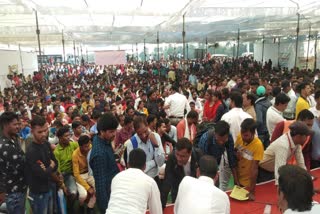 Crowd of irregular employees in Raipur