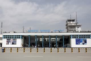 کابل کے فوجی ہوائی اڈے پر دھماکہ، متعدد افراد کی ہلاکت کا خدشہ