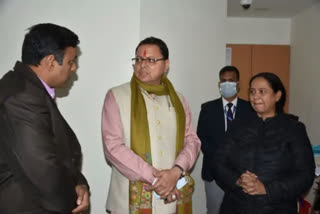 CM Pushkar Dhami Meets Rishabh Pant ETV BHARAT