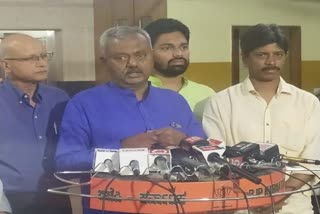 Minister ST Somashekar spoke to reporters.