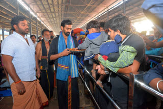 jeevan thondaman  srilankan mp jeevan thondaman  sabarimala  srilankan mp visited sabarimala  jeevan thondaman visited sabarimala  ശബരിമല  ജീവന്‍ തൊണ്ടമാന്‍  ശ്രീലങ്കന്‍ എംപി ജീവന്‍ തൊണ്ടമാന്‍  ജീവന്‍ തൊണ്ടമാന്‍ ശബരിമലയില്‍