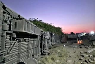 Suryanagari Express derailed in Rajasthan