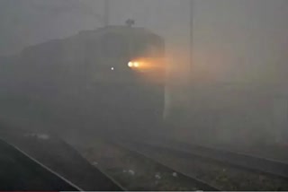 trains running late due to fog
