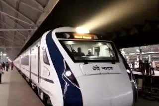 Stones pelted on Vande Bharat Express