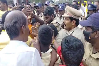 POLICE BATON CHARGE ON TDP ACTIVISTS