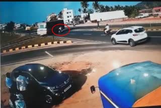 CCTV footage of a bike hitting a bus