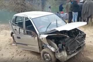 car fell into the canal in Dalla village