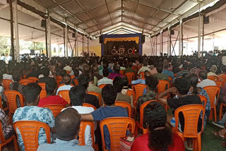 state school kalolsavam fourth day point status  state school kalolsavam fourth day  kerala school kalolsavam  state school kalolsavam last day  സംസ്ഥാന സ്‌കൂള്‍ കലോത്സവം  സ്‌കൂള്‍ കലോത്സവം നാലാം ദിനം  സംസ്ഥാന സ്‌കൂള്‍ കലോത്സവം അവസാന ദിനം  സംസ്ഥാന സ്‌കൂള്‍ കലോത്സവം പോയിന്‍റ്  സംസ്ഥാന സ്‌കൂള്‍ കലോത്സവം പോയിന്‍റ് നില  പാലക്കാട് ഗുരുകുലം സ്‌കൂൾ  കേരള സ്‌കൂള്‍ കലോത്സവം പോയിന്‍റ് പട്ടിക  വഴുതക്കാട് കാർമൽ ഗേൾസ് എച്ച്എസ്എസ്  ണ്ണൂർ സെൻ്റ് തെരേസാസ് ആംഗ്ലോ ഇന്ത്യൻ എച്ച്എസ്എസ്  കലോത്സവം  കലോത്സവം പോയിന്‍റ്