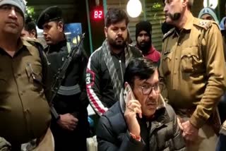 Firing in restaurant in Fatehabad