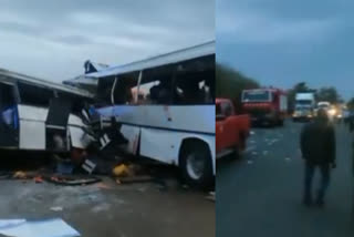 Senegal bus crash  west africa Dozens killed after buses collide  central Senegal  പടിഞ്ഞാറൻ ആഫ്രിക്ക  സെനഗലില്‍ ബസുകള്‍ കൂട്ടിയിടിച്ചു