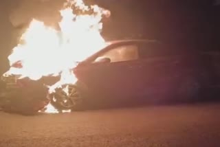 Car caught fire