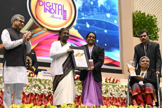 award for kottayam district official website  kottayam district official website  ഡിജിറ്റൽ ഇന്ത്യ ഗോൾഡ് ദേശീയ പുരസ്‌കാരം  കേന്ദ്ര സർക്കാരിന്‍റെ പുരസ്‌കാരം  ദ്രൗപതി മുർമു  ഡിജിറ്റൽ ഇന്ത്യ