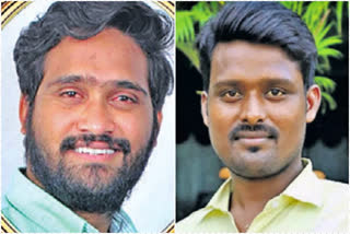 brothers died in few hours between  brothers died in few hours between in Telangana  Tragedy news from Telangana  Brothers died in Telangana  ಪ್ರೀತಿಯ ಸಹೋದರನ ಅಂತ್ಯಕ್ರಿಯೆ  ಮಕ್ಕಳಿಬ್ಬರನ್ನು ಕಳೆದುಕೊಂಡ ಪೋಷಕರು  ಅಣ್ಣ ತಮ್ಮ ಕೆಲವೇ ಗಂಟೆಗಳಲ್ಲಿ ಮೃತ  ಉನ್ನತ ವ್ಯಾಸಂಗ ಮುಗಿಸಿ ಬೇರೆ ಬೇರೆ ಕಡೆ ಕೆಲಸ  ಕಿರಿಯ ಸಹೋದರನ ಅಕಾಲಿಕ ಮರಣ  ತಮ್ಮನ ಅಂತ್ಯಸಂಸ್ಕಾರದಲ್ಲಿ ಪಾಲ್ಗೊಂಡಿದ್ದ ಹಿರಿಯ ಸಹೋದರ  ಕೆಲವೇ ಗಂಟೆಗಳಲ್ಲಿ ಸಹೋದರರಿಬ್ಬರೂ ಹೃದಯಾಘಾತದಿಂದ ಮೃತ