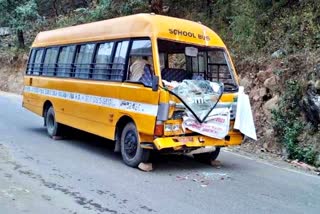 Bus Collided due to brake fail in Dharamshala