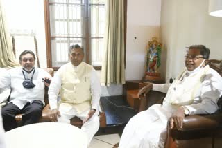 Siddaramayya and K H Muniyappa