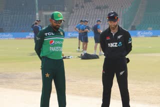 پاکستان کا نیوزی لینڈ کے خلاف ٹاس جیت کر فیلڈنگ کا فیصلہ
