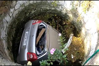 A car fell into a well