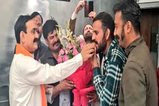 bhopal narottam Mishra karni sena mulakat