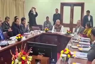 CM Manohar Lal held a meeting in Delhi