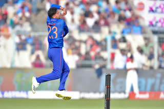 Kuldeep Yadav Bowling Action Change ETV BHARAT