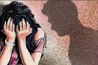 young woman kidnapped and raped in maharashtra